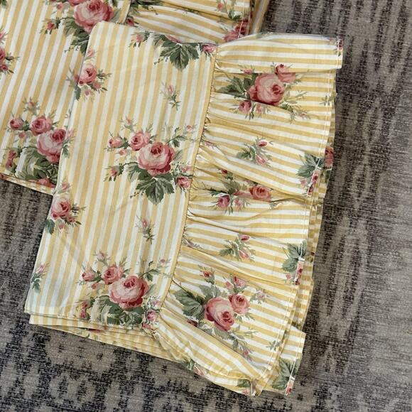 2 Vintage RALPH LAUREN Sophie Brooke Yellow Stripe Ruffled Standard Pillowcases - Picture 9 of 13